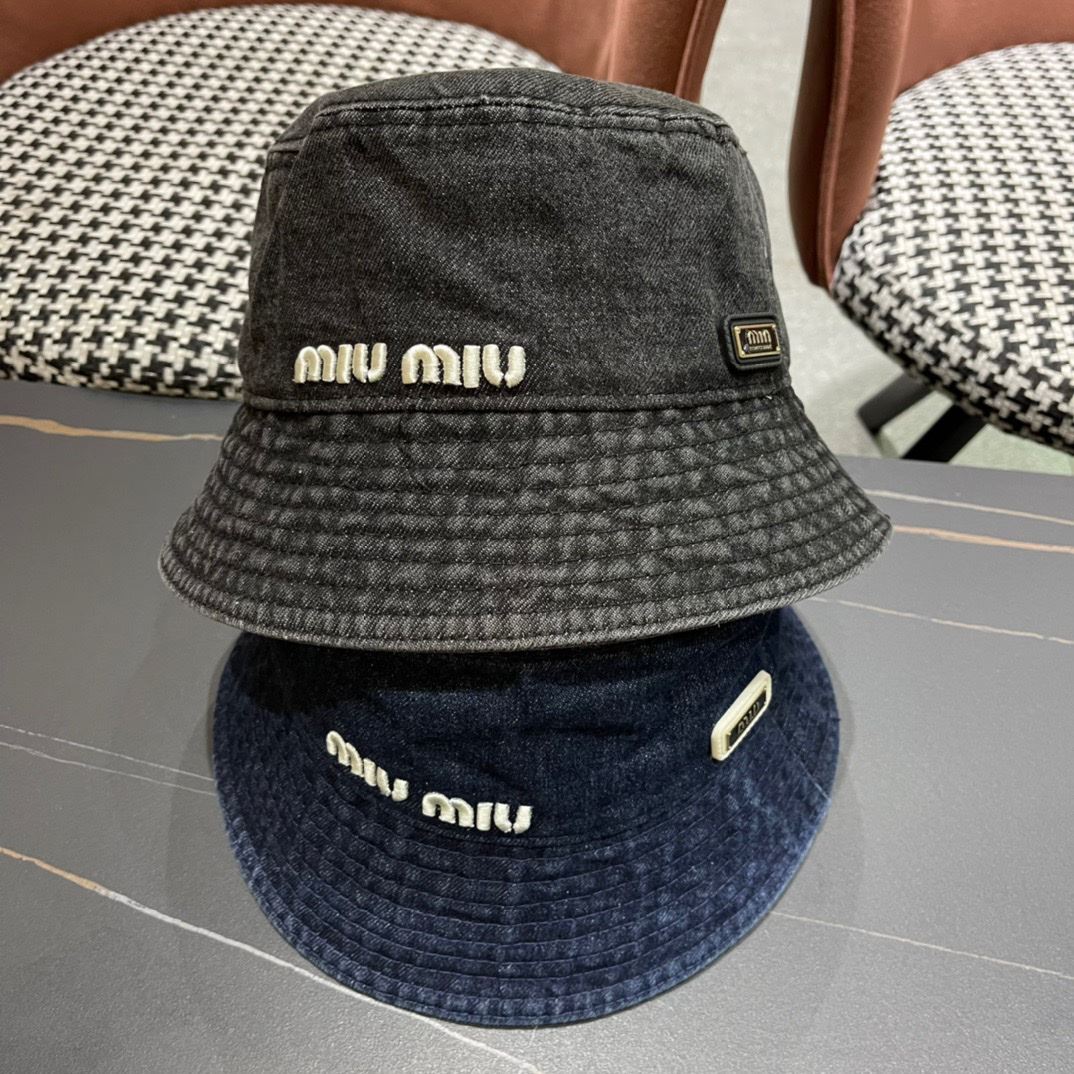 Miu Miu Caps